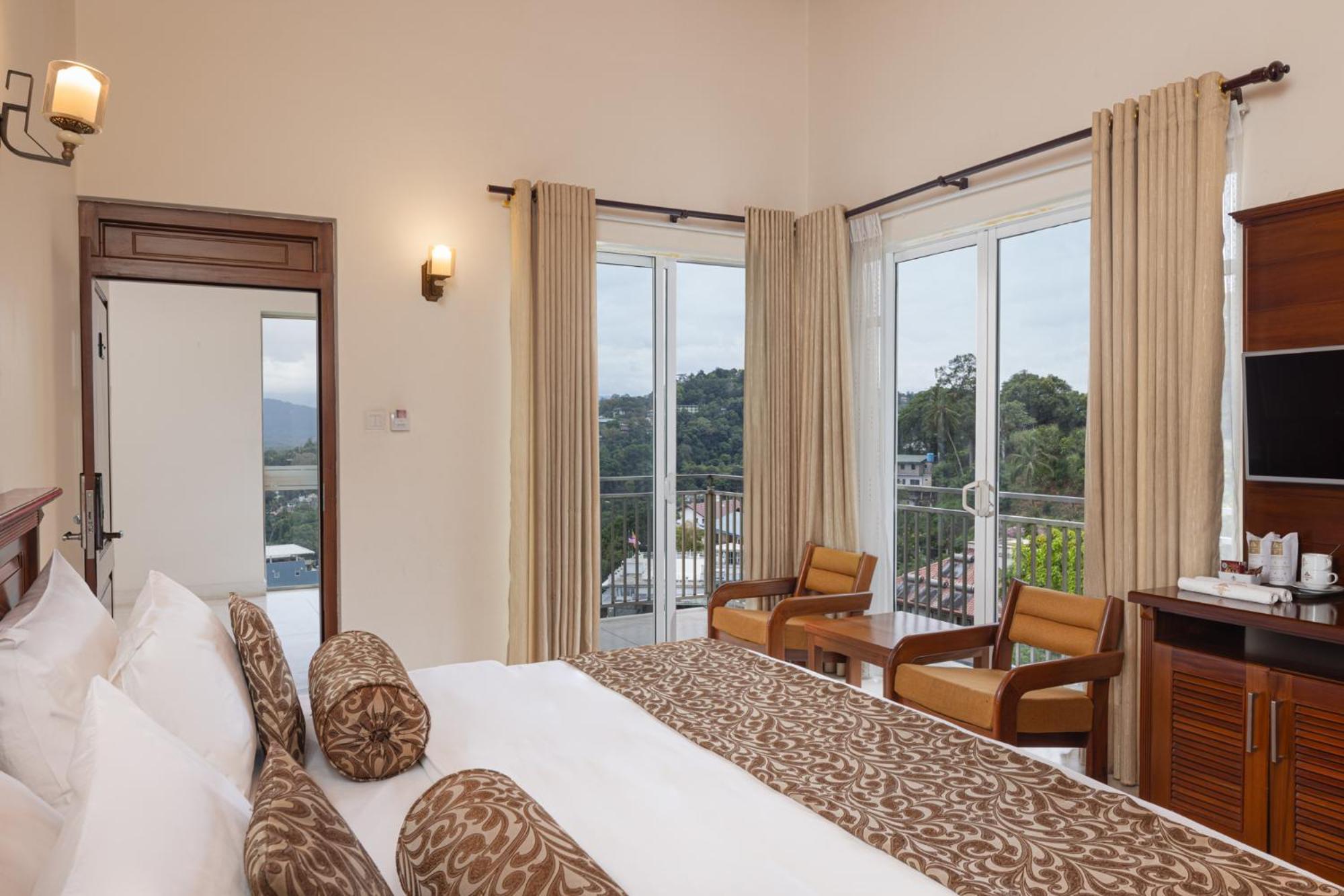 Hotel Cassendra Kandy Esterno foto