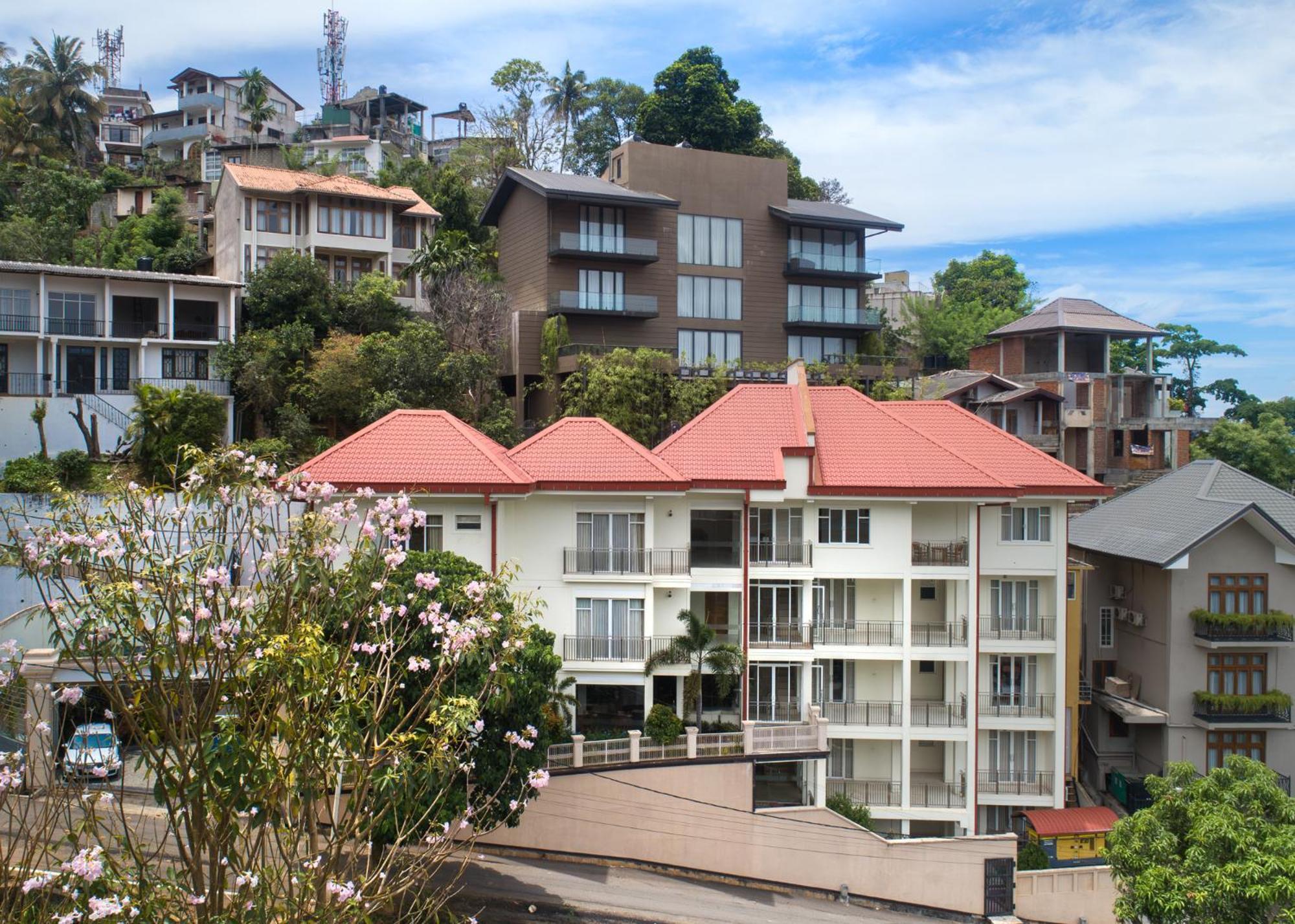Hotel Cassendra Kandy Esterno foto