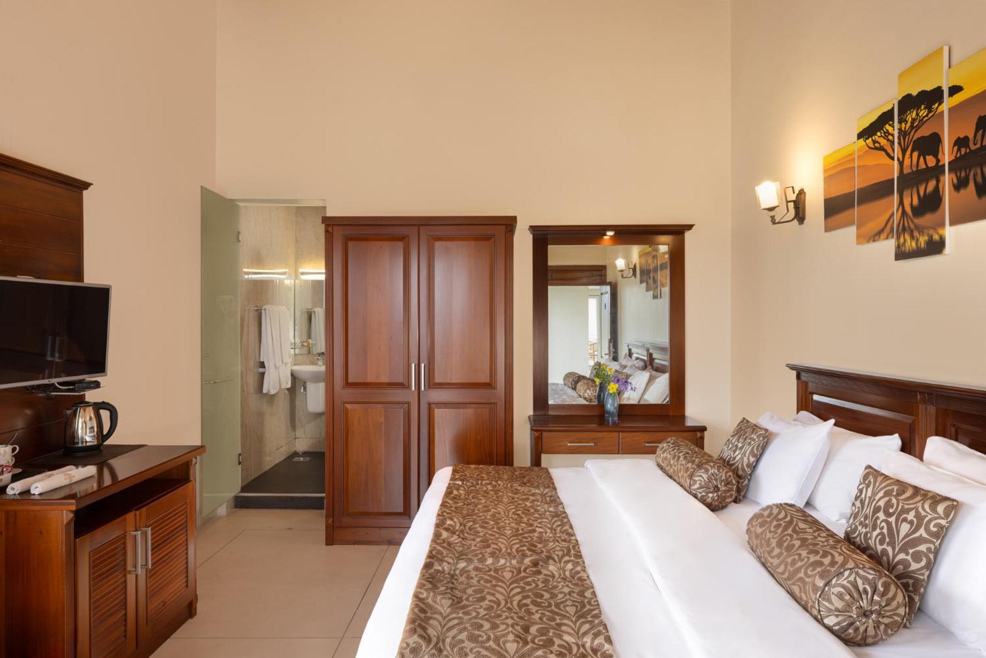 Hotel Cassendra Kandy Esterno foto